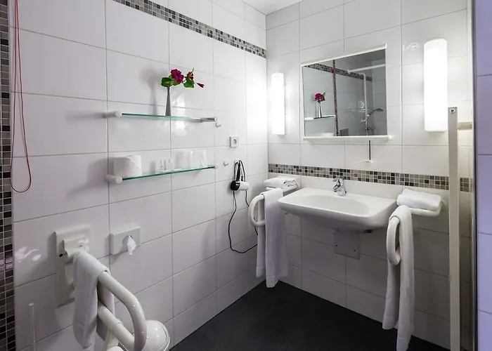 Bildungszentrum 3* 에어크너